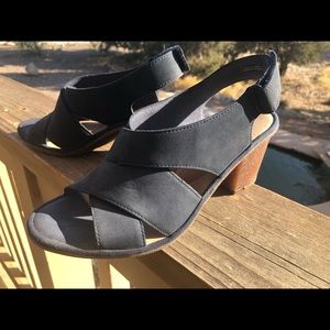 Clarks Sling Back Navy Suede Heels